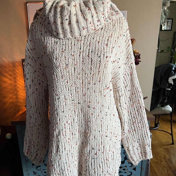 Jessica Simpson soft knit confetti turtleneck sweater - Picture 1 of 4